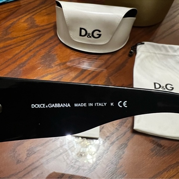 Dolce & Gabbana Sunglasses, with Case & Dust Bag  Style DD8039 - Picture 6 of 8